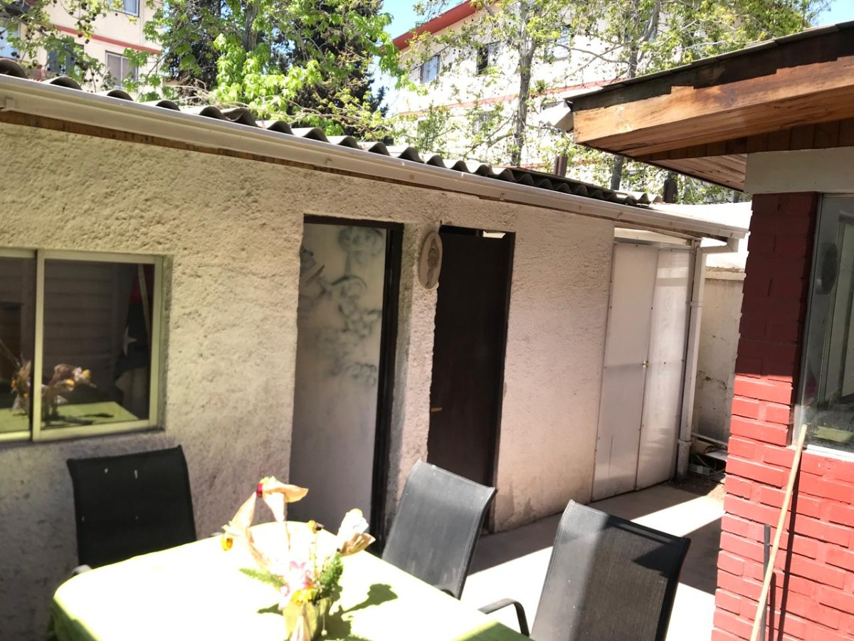 Venta Casa NOSP 4D en suite 3B 1E 1B Metro Sim&oacute;n Bolivar - La Reina