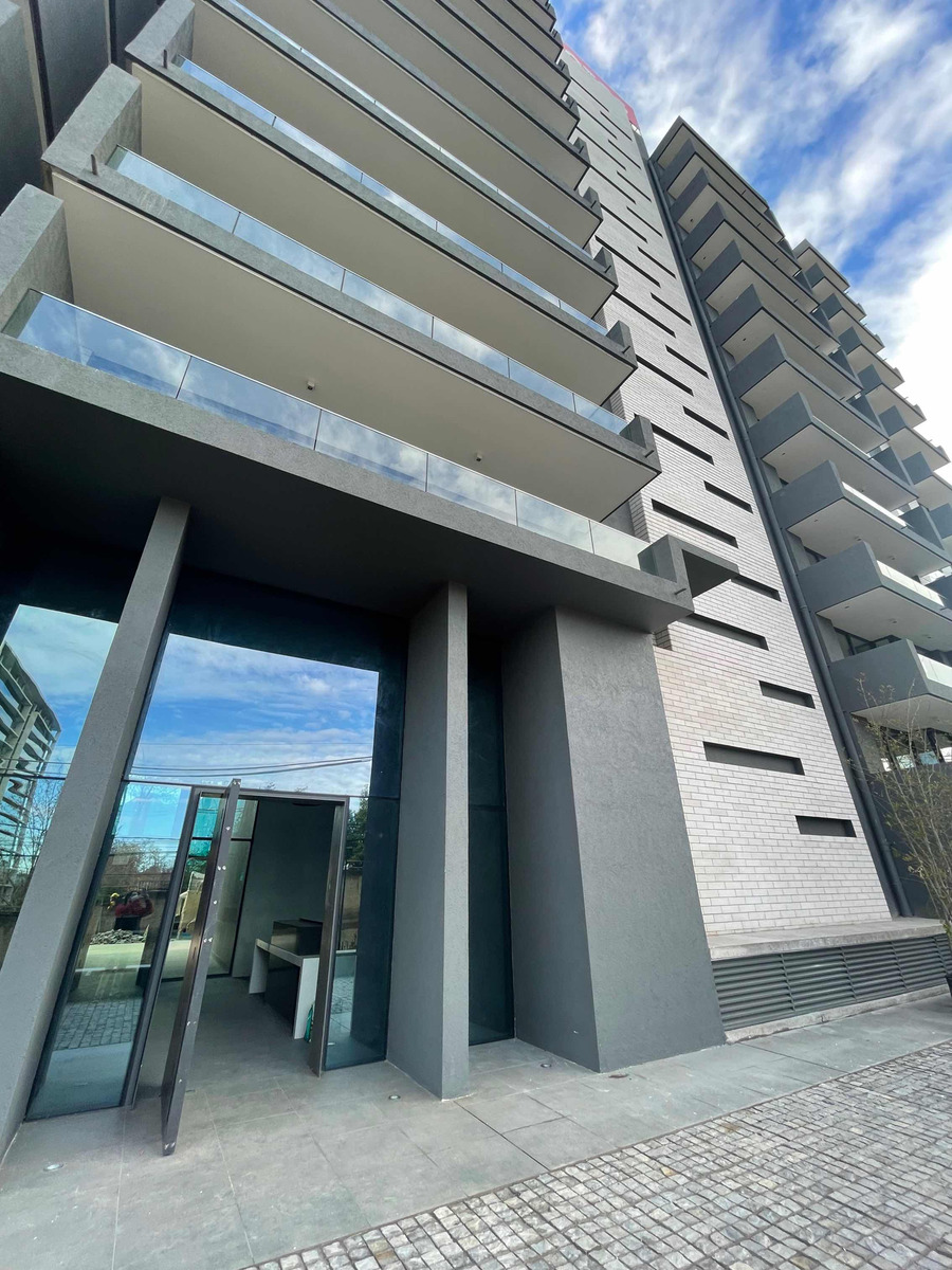 Venta Departamento NO 3D en suite Walk-in cl&oacute;set 3B 1E 1B Puente Nuevo - Lo Barnechea