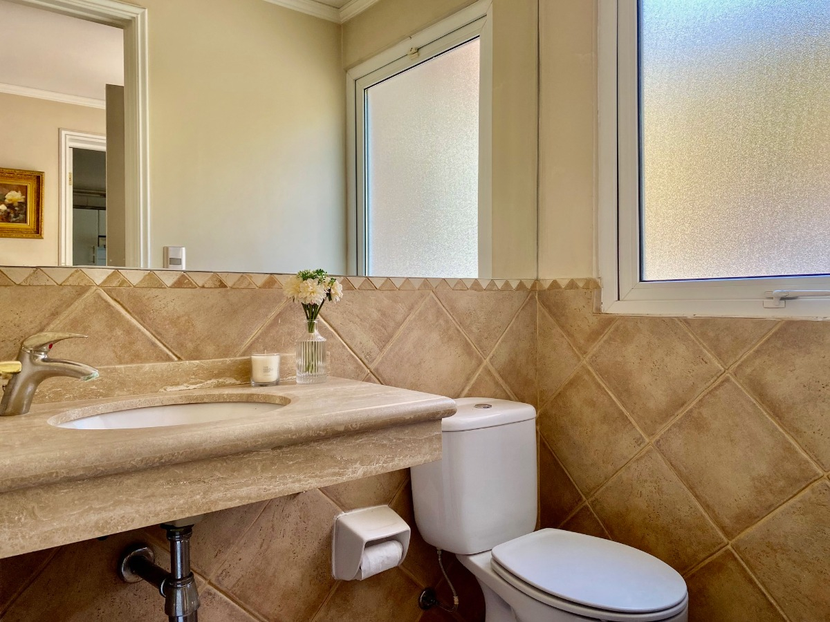 Venta Casa P 5D en suite Walk-in cl&oacute;set 5B 2E 1B Los Trapenses - Lo Barnechea