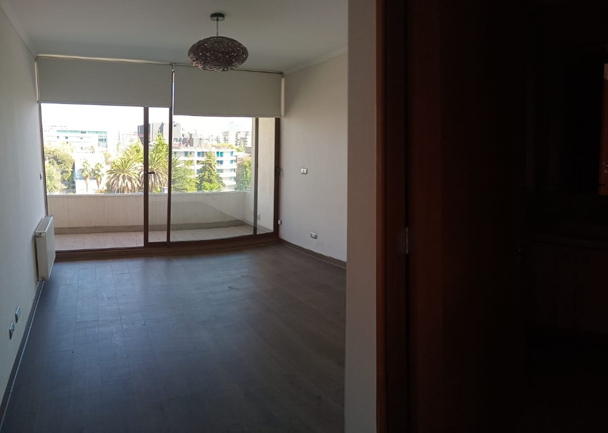 Venta Departamento P 2D en suite Walk-in cl&oacute;set 2B 1E 1B Los Leones - Providencia