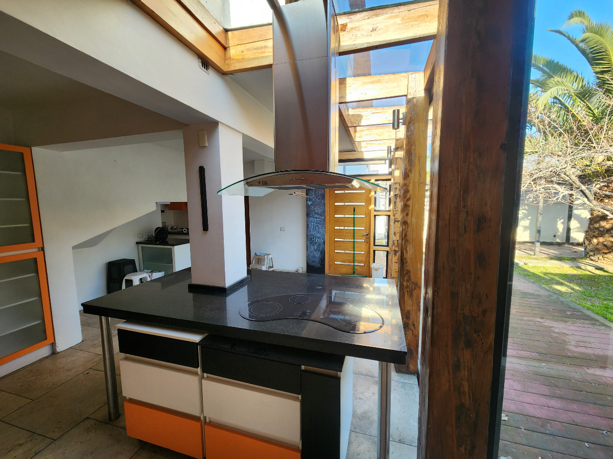 Arriendo Casa 4D 3B 2E Campus Oriente - Providencia