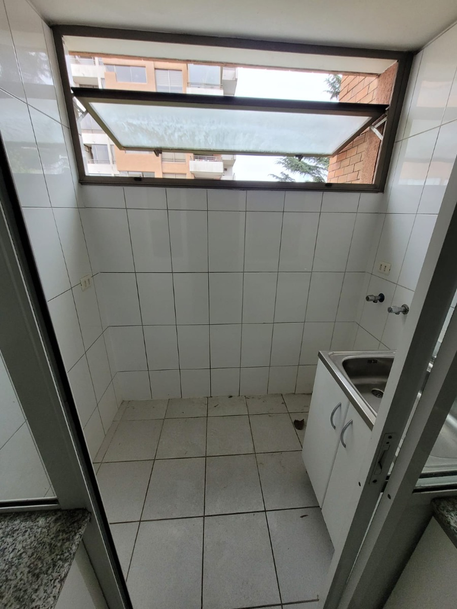 Venta Departamento O 3D en suite Walk-in cl&oacute;set 3B 1E 1B Los Leones - Providencia