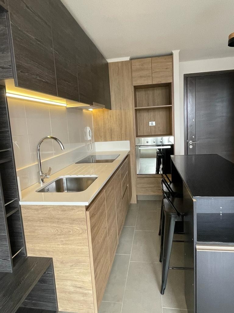 Venta Departamento SP 2D en suite Walk-in cl&oacute;set 2B 1E 1B Estadio Nacional - &Ntilde;u&ntilde;oa