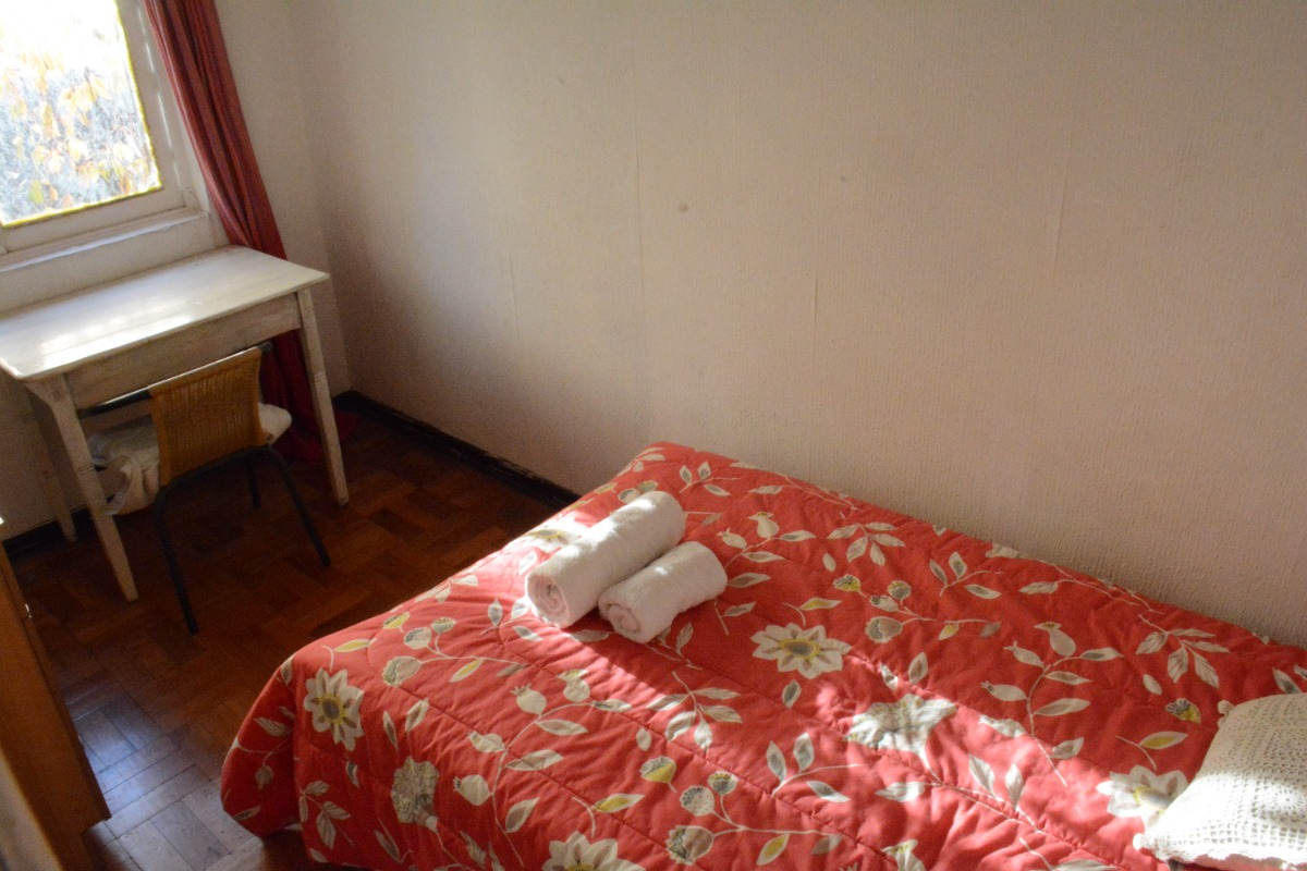 Arriendo Casa NP 4D 3B 1E Metro Bilbao - Providencia