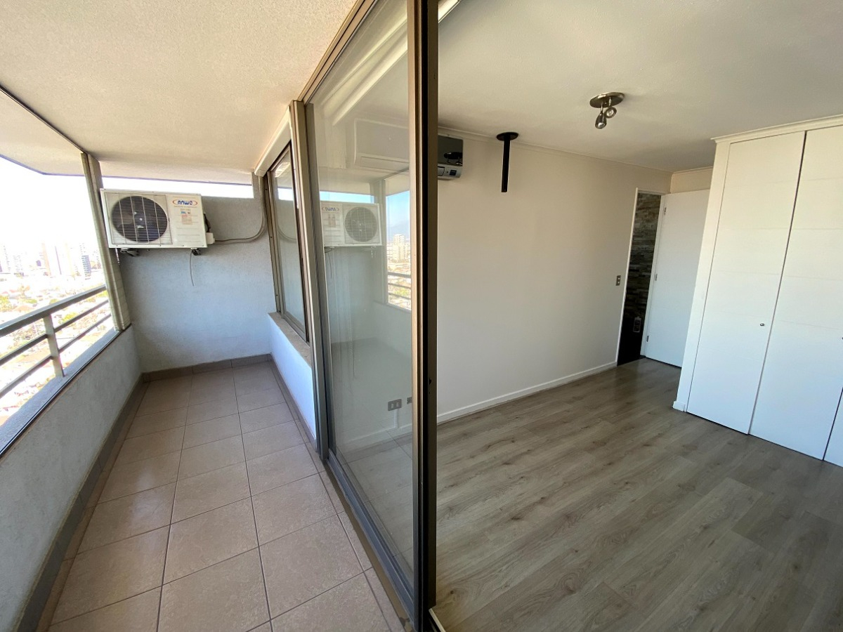 Arriendo Departamento SO 2D en suite Walk-in cl&oacute;set 2B 1E Metro Monse&ntilde;or Eyzaguirre - &Ntilde;u&ntilde;oa