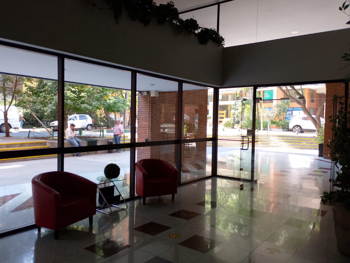 Arriendo Oficina 2B 2E 2Bd Centro Financiero - Las Condes