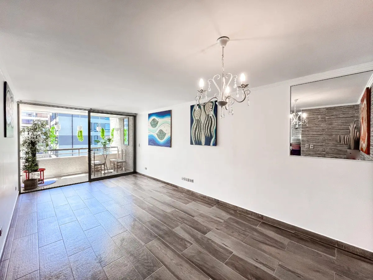 Venta Departamenrto 3D y 2B en Av. Col&oacute;n Oriente, Las Condes