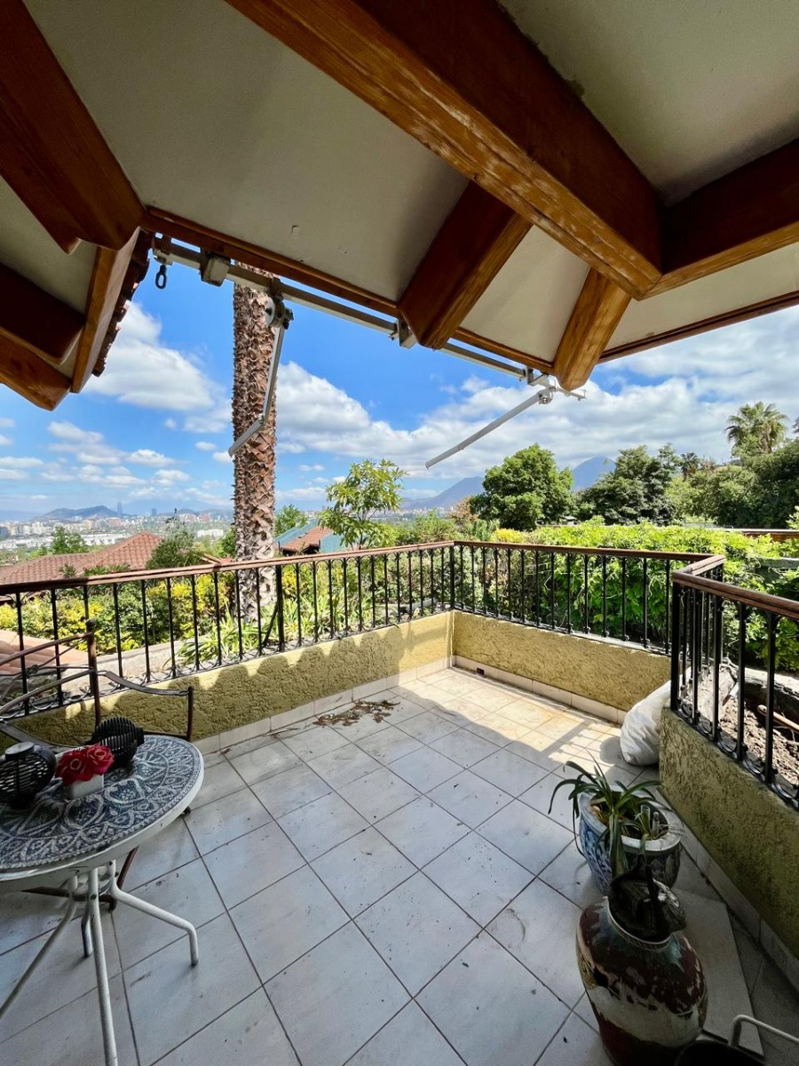 Venta Casa NP 5D en suite Walk-in cl&oacute;set 6B 3E 2B Los Dominicos - Las Condes