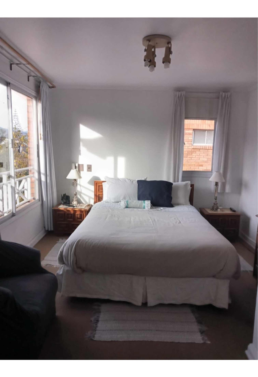 Arriendo Casa 4D 4B 2E Metro Pr&iacute;ncipe de Gales - Country Club - La Reina