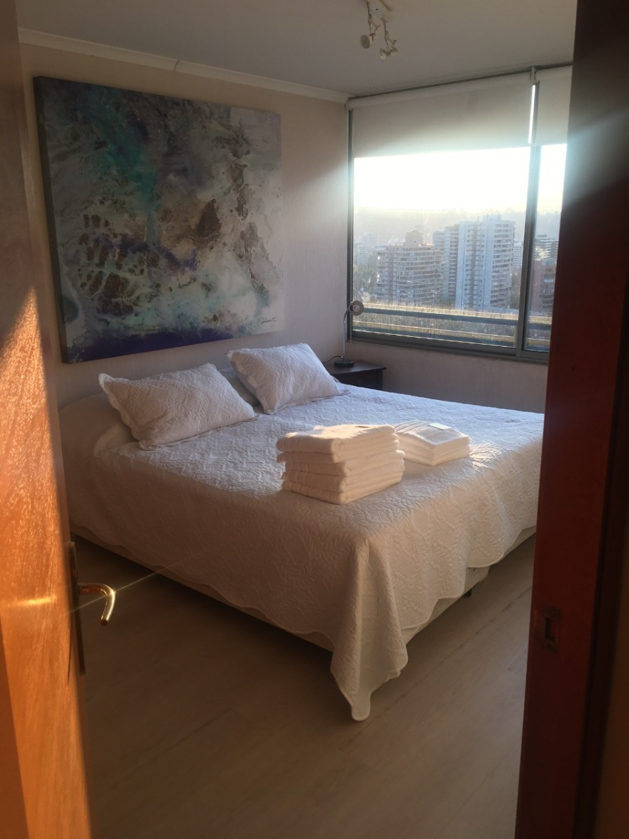Arriendo Departamento NP 3D en suite Walk-in cl&oacute;set 3B 1E 1B Metro Escuela Militar - Las Condes