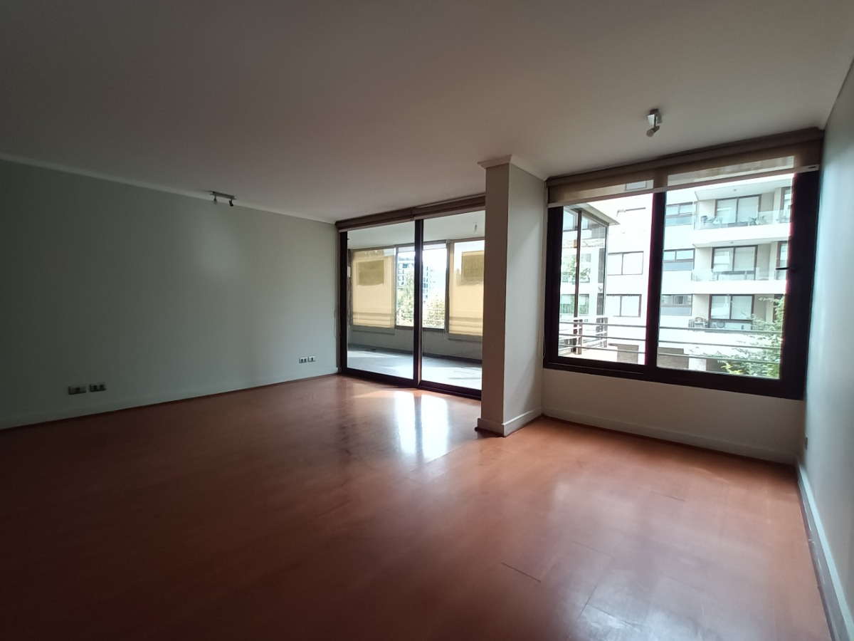 Arriendo Departamento NP 3D en suite Walk-in cl&oacute;set 2B 2E 1B Borde R&iacute;o - Casa Piedra - Vitacura