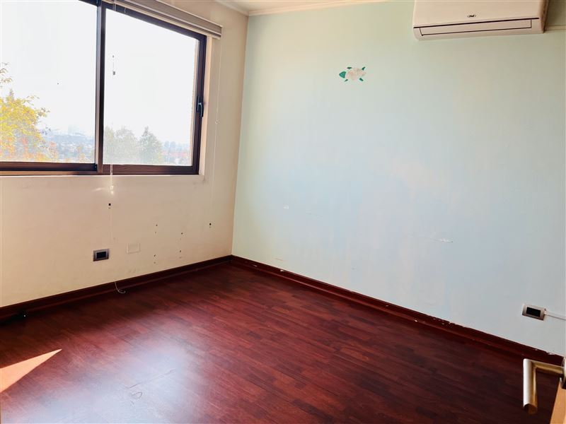 Venta Casa Poniente 5D en suite Walk-in cl&oacute;set 6B 4E 1B El Remanso - Las Condes