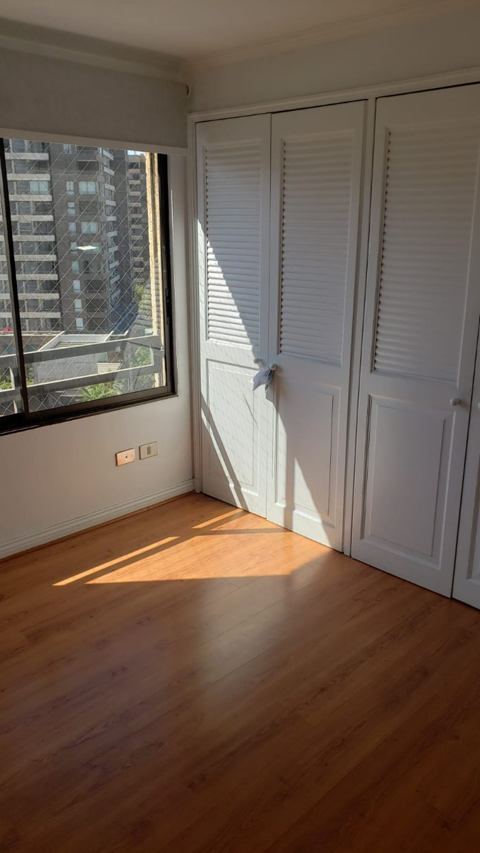 Arriendo Departamento SP 3D en suite 2B 2E 1B Metro Manquehue - Apumanque - Las Condes