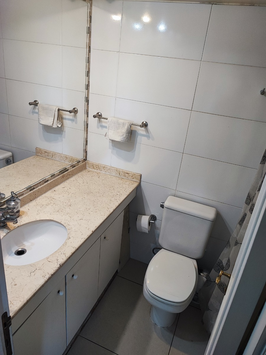 Venta Departamento 3D Walk-in cl&oacute;set 3B 1E 1B Metro Escuela Militar - Las Condes