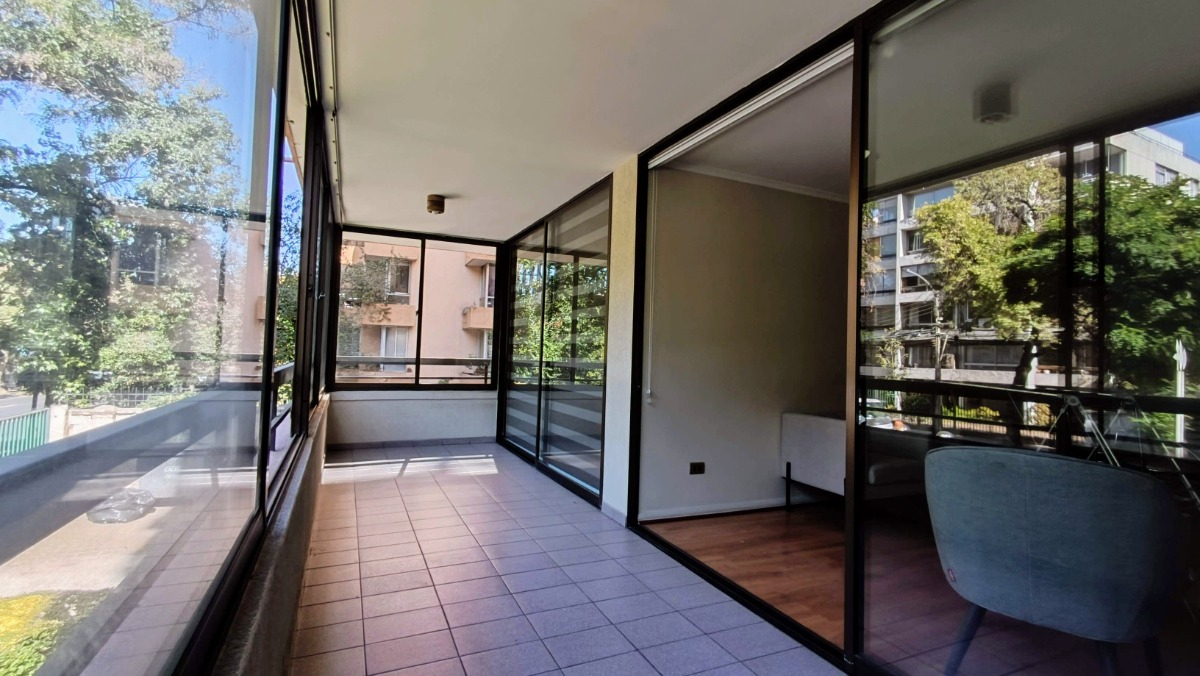 Venta Departamento 2D en suite Walk-in cl&oacute;set 2B 1E 1B  - Providencia