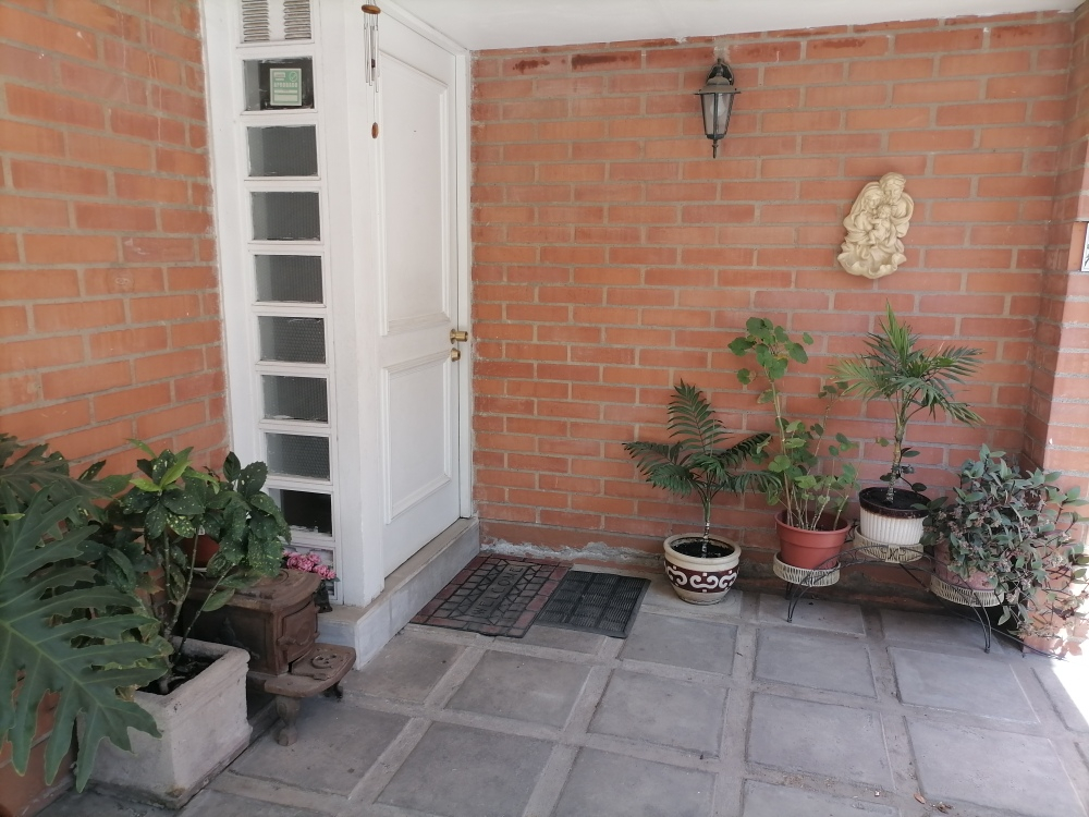 Venta Casa 3D Antigua Lo Barnechea - Lo Barnechea