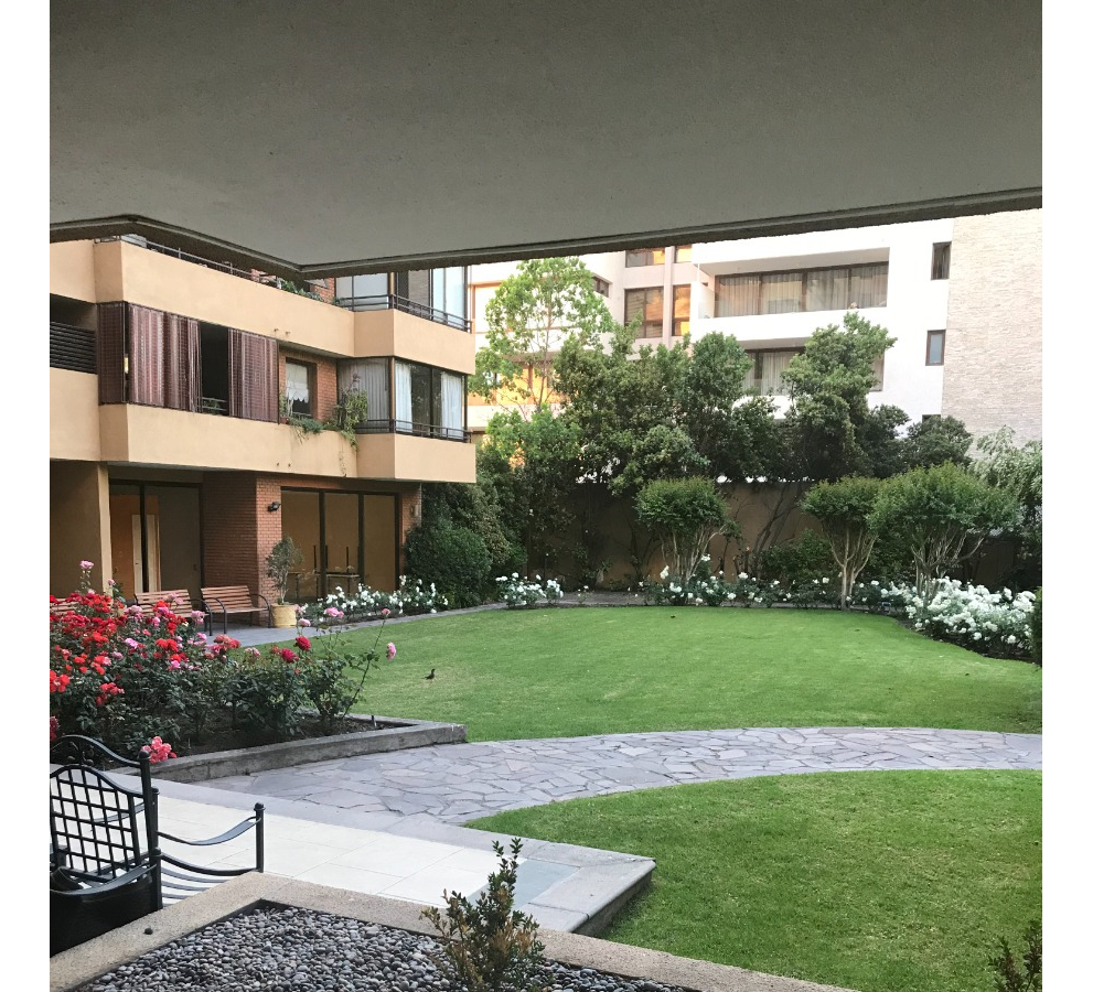 Venta Departamento SO 3D en suite Walk-in cl&oacute;set 2B 1E 1B Metro Manquehue - Apumanque - Las Condes