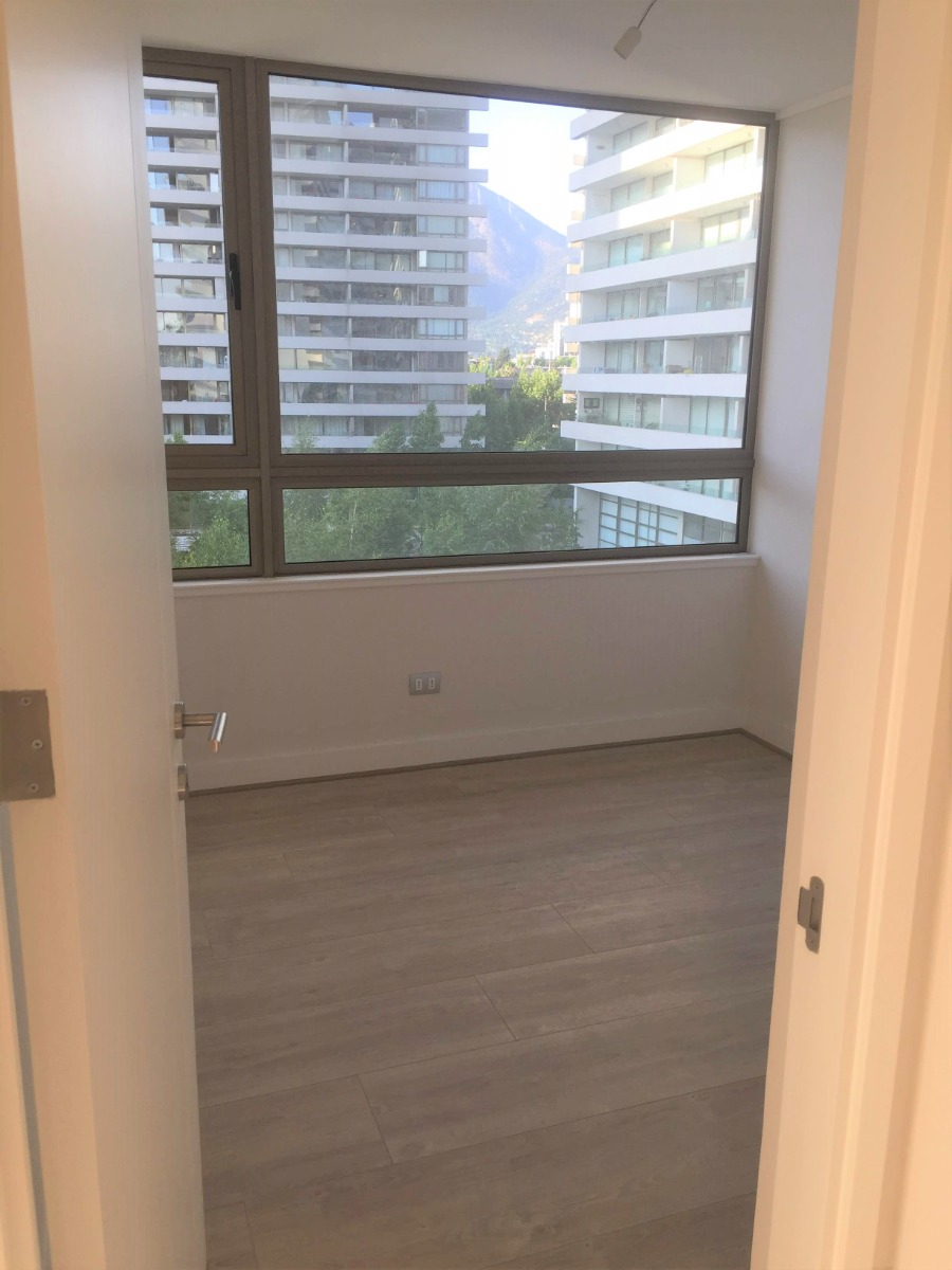 Arriendo Departamento 2D Parque Arauco - Las Condes