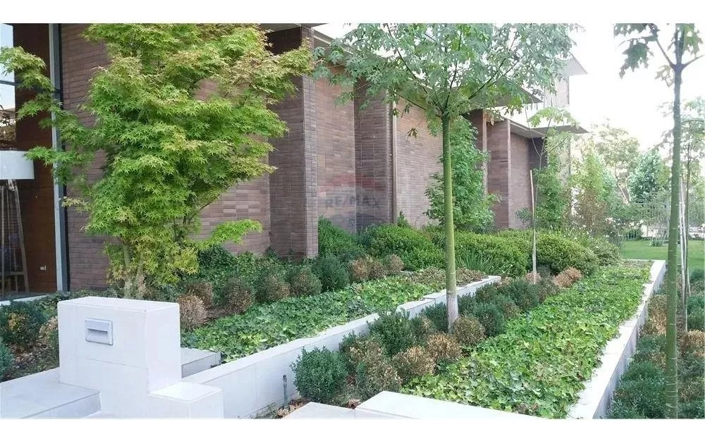 Arriendo Departamento SO 2D en suite 2B 1E 1B Metro Hernando de Magallanes - Las Condes