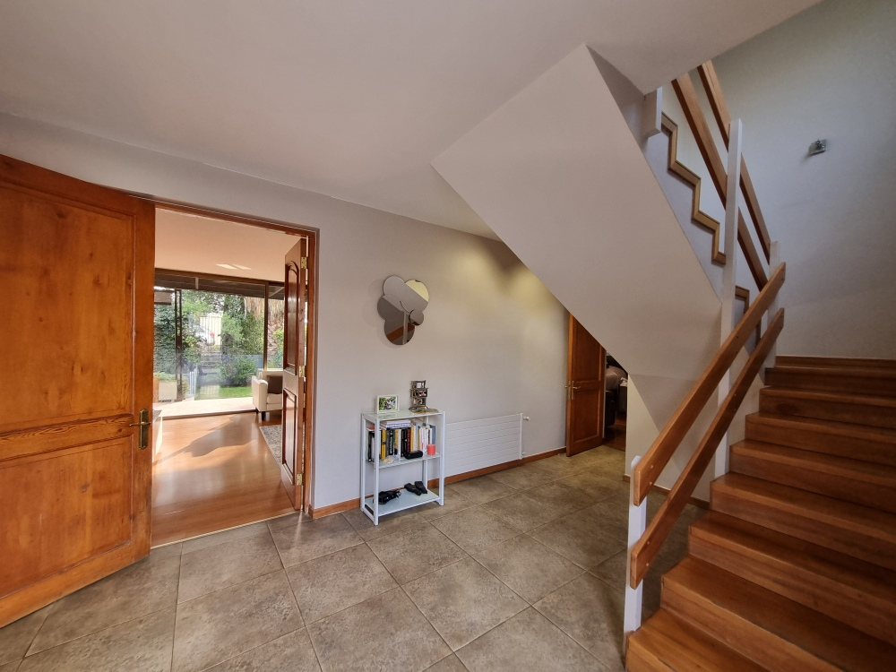 Arriendo Casa 5D 5B 3E San Carlos de Apoquindo - Las Condes