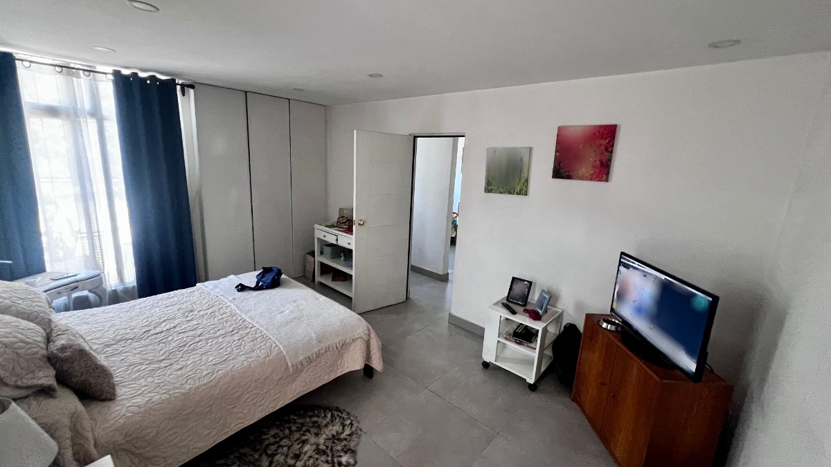 Venta Casa NO 4D en suite 3B 2E 1B Blest Gana - La Reina