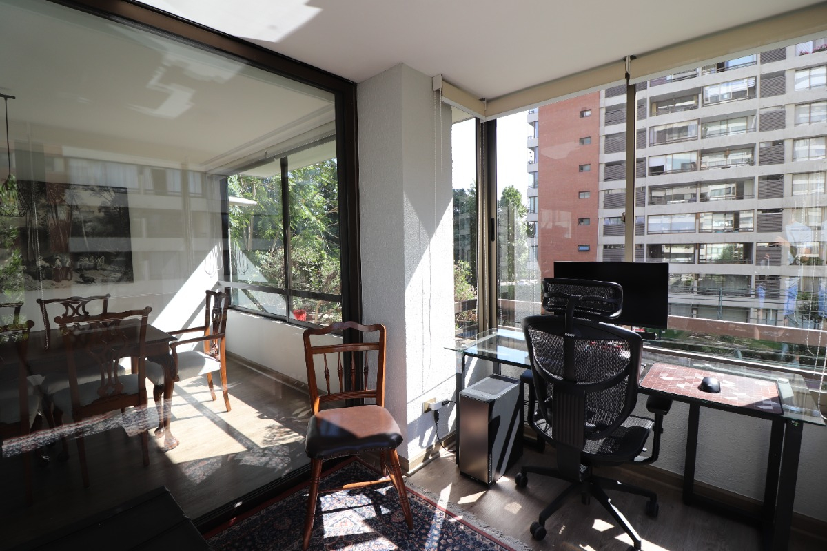 Venta Departamento N 4D en suite Walk-in cl&oacute;set 4B 1E 1B Tabancura - Vitacura