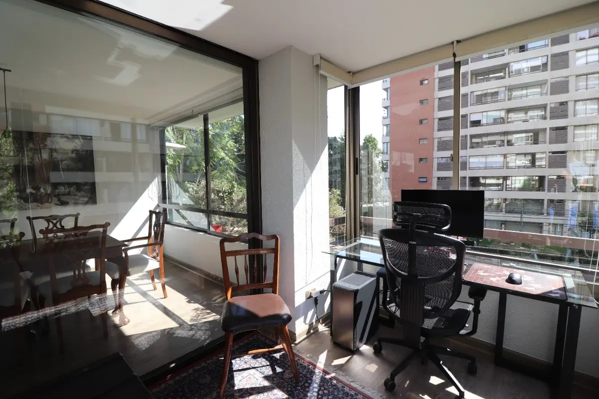 Venta Departamento N 4D en suite Walk-in cl&oacute;set 4B 1E 1B Tabancura - Vitacura