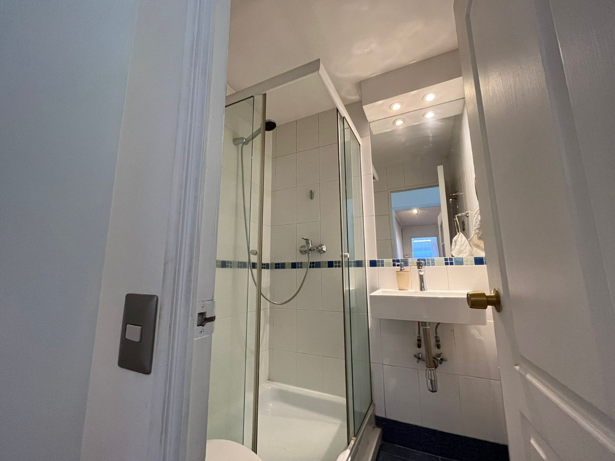 Arriendo Departamento 2D Los Dominicos - Las Condes