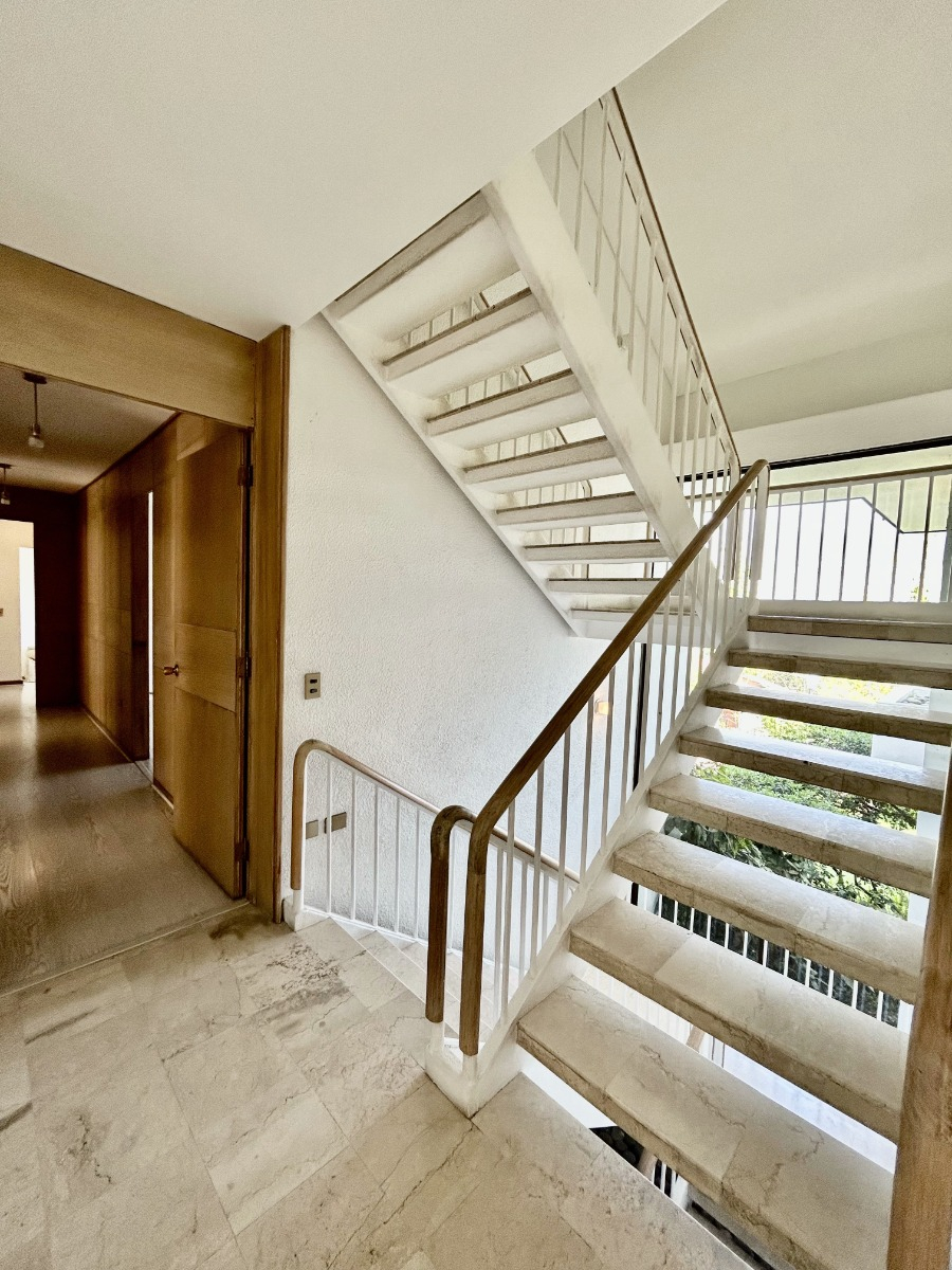 Arriendo Casa N 5D en suite Walk-in cl&oacute;set 6B 6E 2B Santa Mar&iacute;a de Manquehue - Vitacura