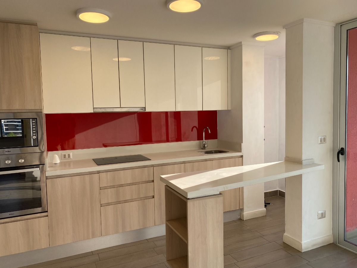 Venta Departamento NP 2D en suite 2B 1E 1B Metro Hernando de Magallanes - Las Condes