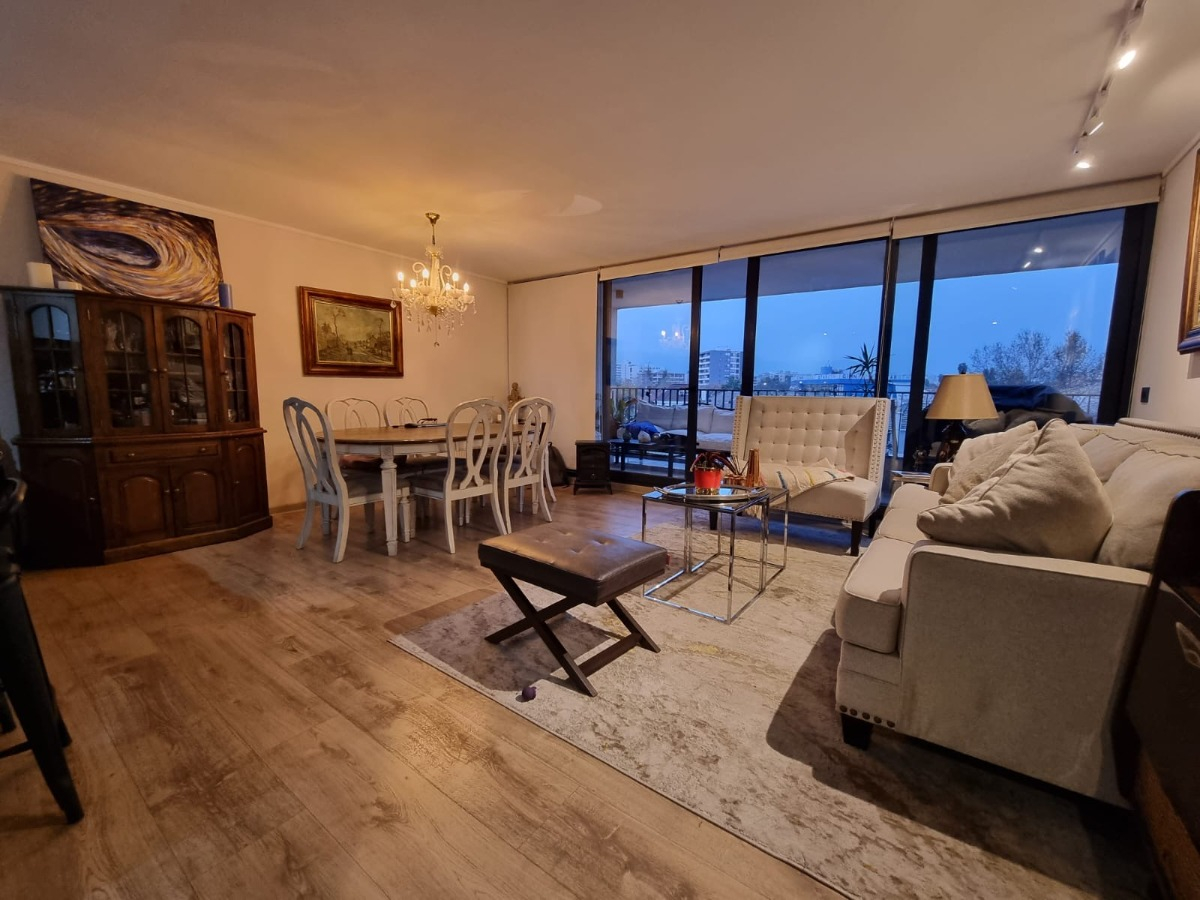 Venta Departamento NO 3D en suite Walk-in cl&oacute;set 3B 2E 1B Campus Oriente - Providencia