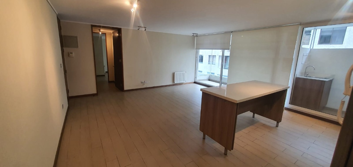Arriendo Departamento O 2D en suite Walk-in cl&oacute;set 2B 1E 1B Las Lilas - Providencia