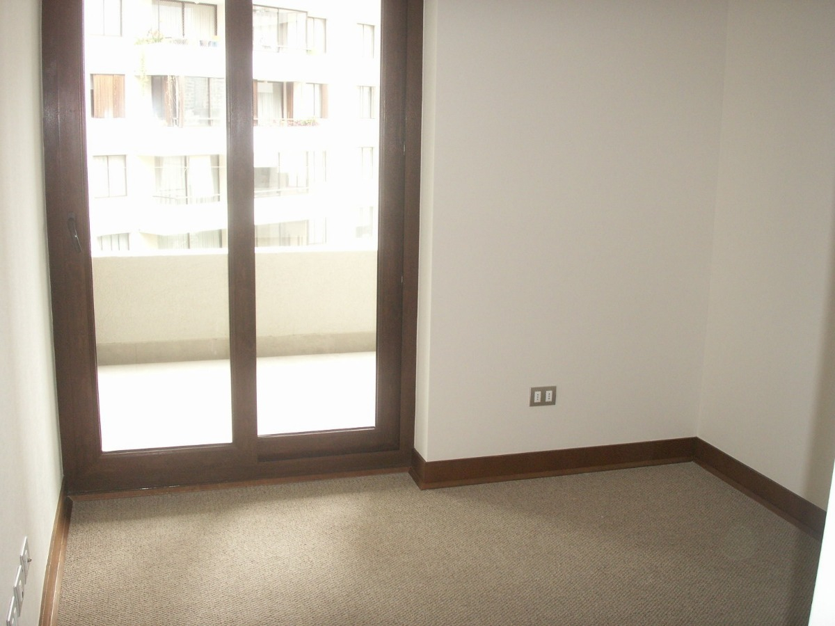 Venta Departamento 2D Walk-in cl&oacute;set 2B 2E 1Bd Sebasti&aacute;n Elcano - Las Condes