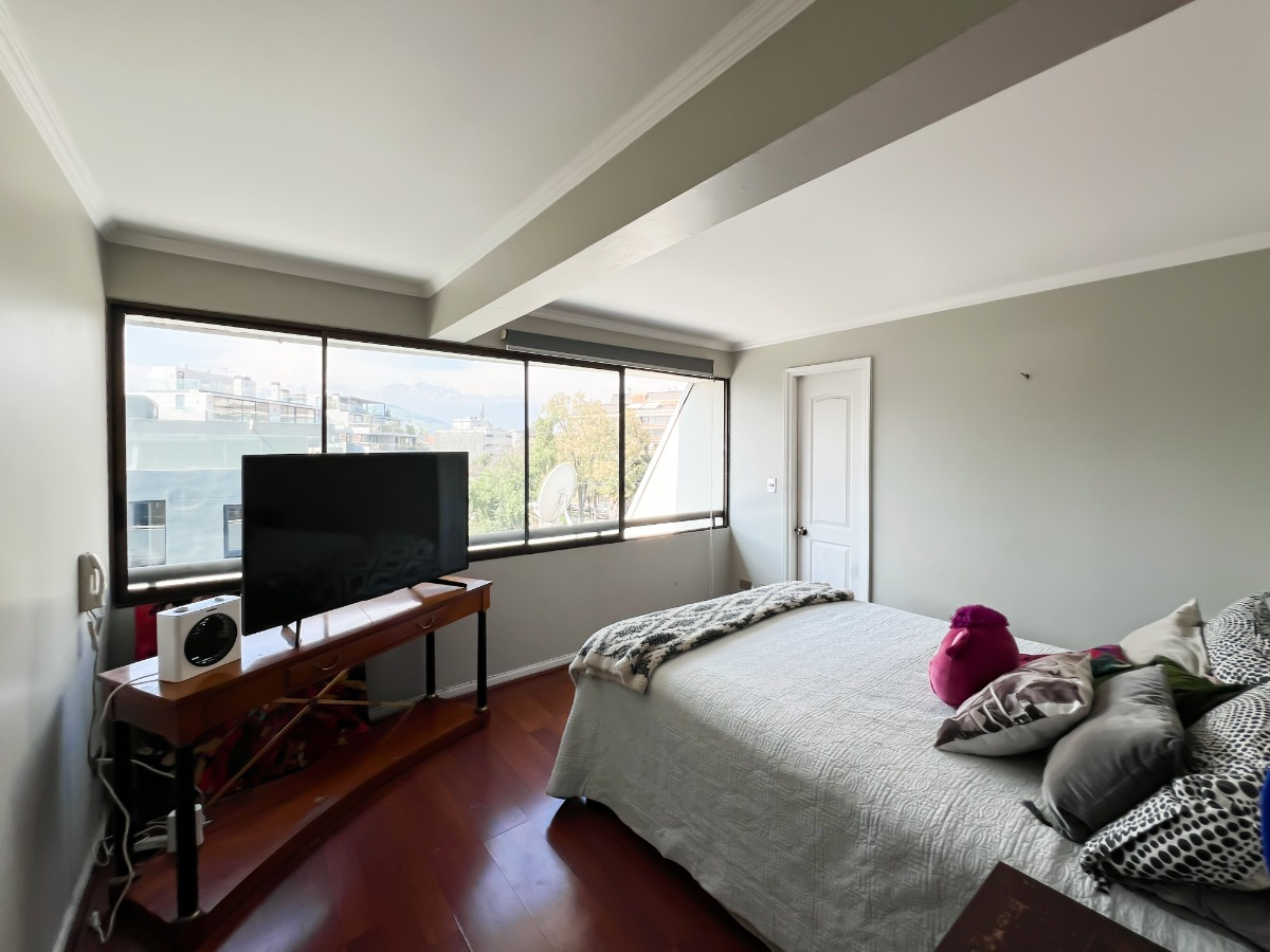 Arriendo Departamento NP 5D en suite Walk-in cl&oacute;set 4B 2E 1B Estadio Manquehue - Vitacura