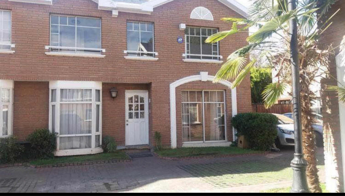 Venta Casa 4D 3B 1E Metro Pr&iacute;ncipe de Gales - Country Club - La Reina