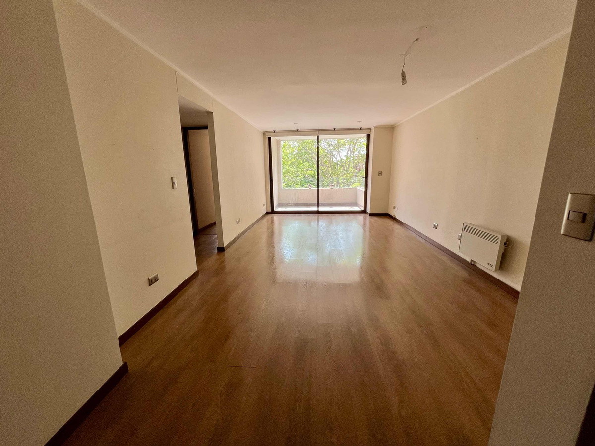 Venta Departamento 3D 2B 1E Campus Oriente - Providencia