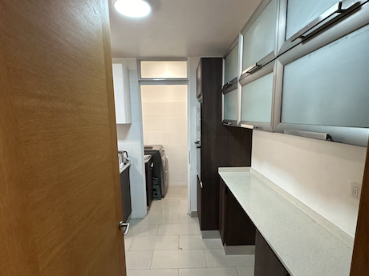 Venta Departamento NO 2D en suite Walk-in cl&oacute;set 3B 2E 1B La Dehesa - Lo Barnechea