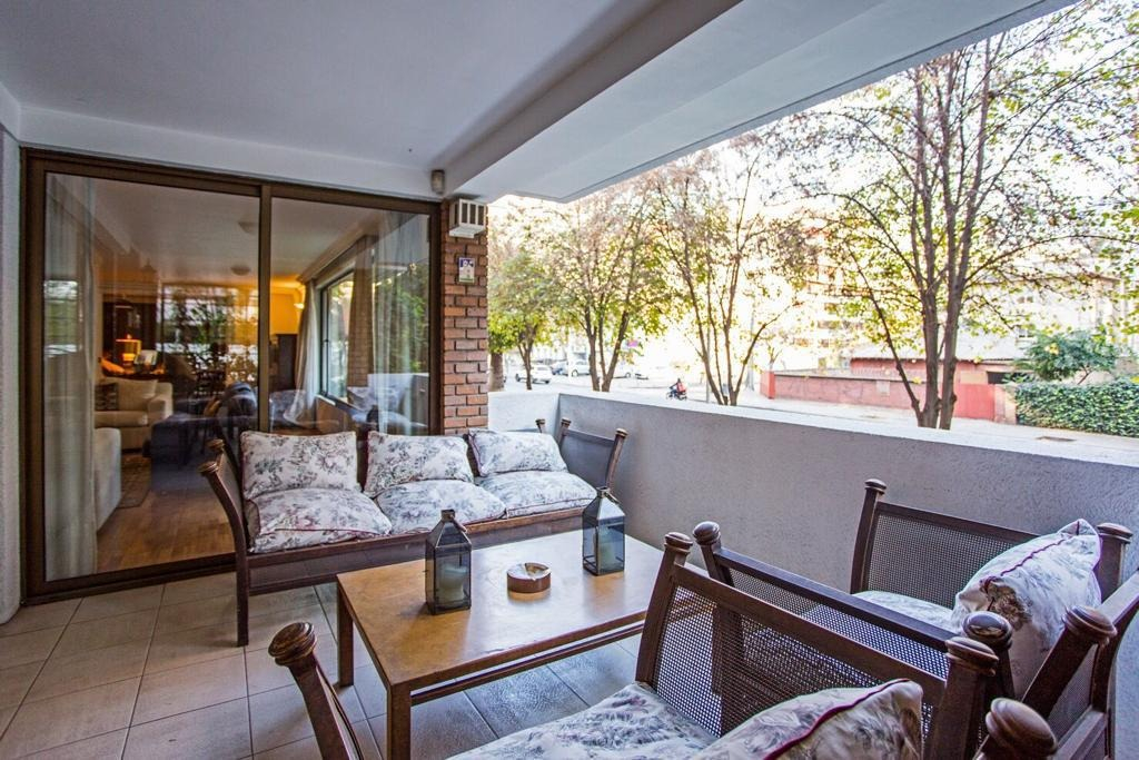 Venta Departamento NP 4D en suite Walk-in cl&oacute;set 3B 3E 1Bd Barrio El Golf - Las Condes