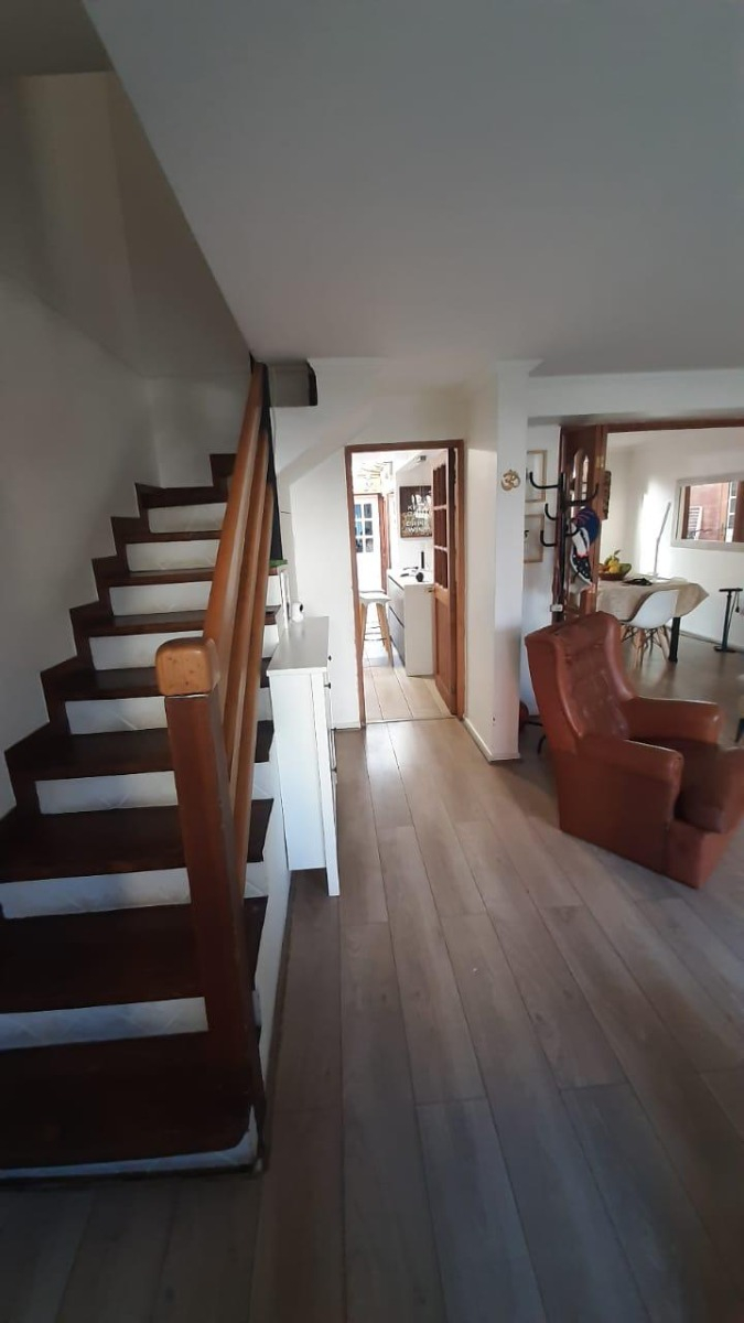 Arriendo Casa 5D en suite 4B 1E Carlos Ossand&oacute;n - La Reina