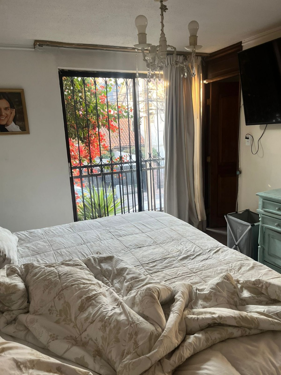 Arriendo Casa NO 3D en suite Walk-in cl&oacute;set 3B 1E 1B Alto Las Condes - Las Condes