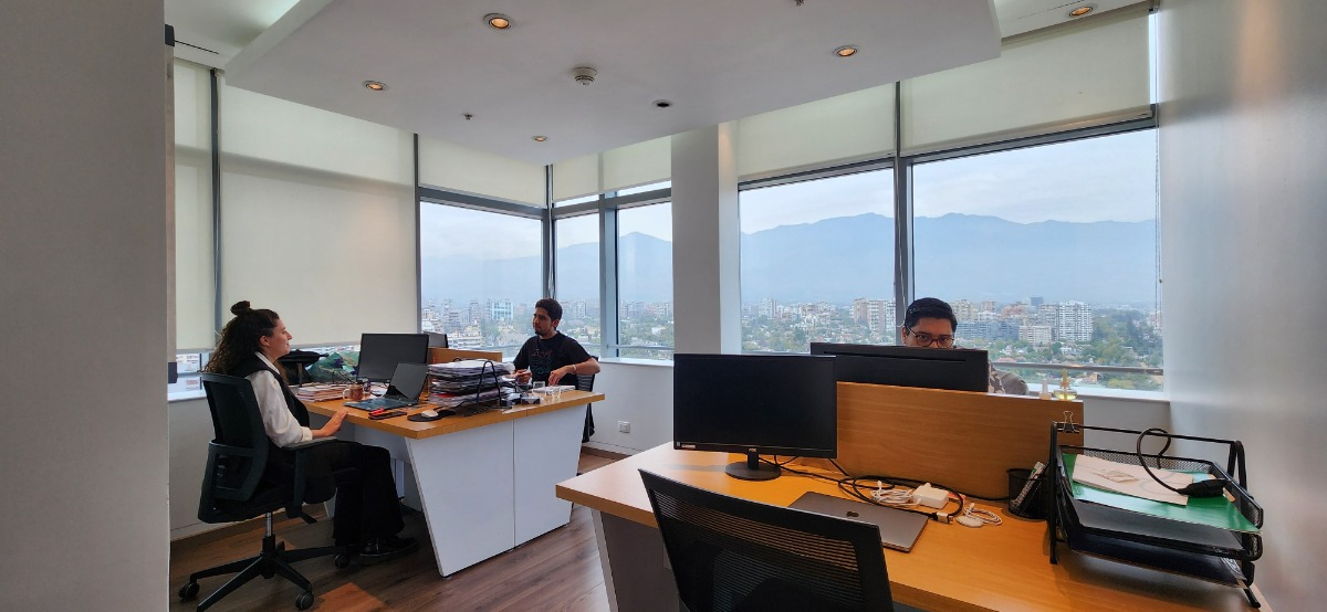 Arriendo Oficina 5B 1E 1B Barrio El Golf - Las Condes