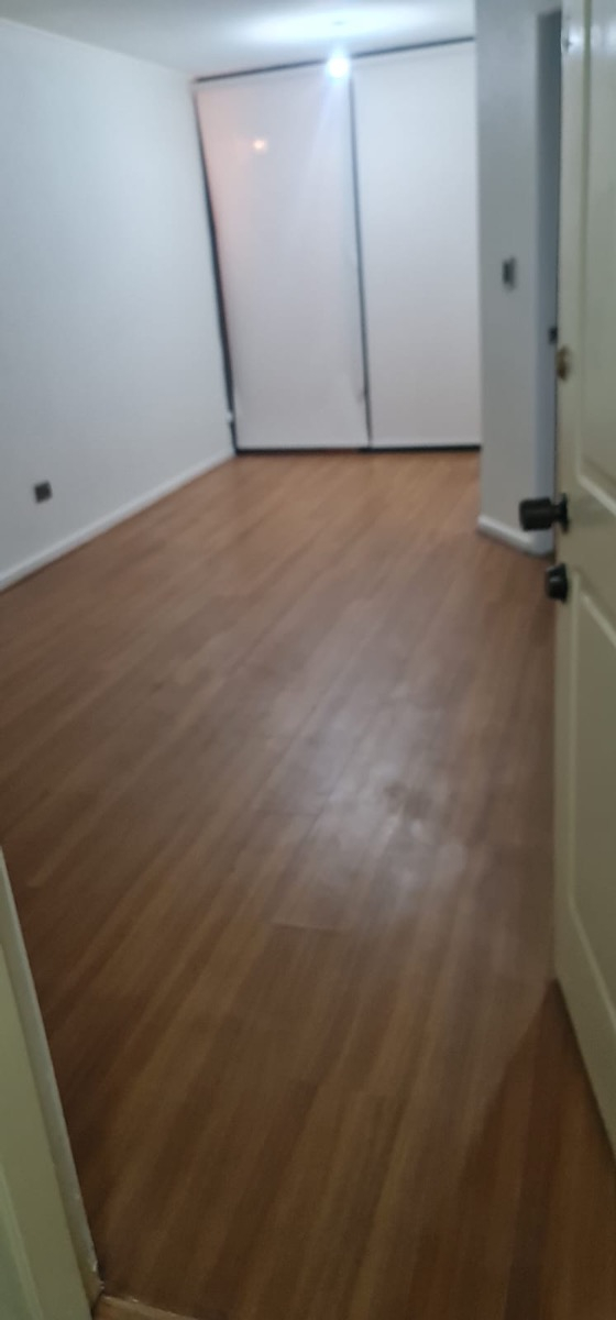 Venta Departamento O 1D en suite 1B 1E 1B Metro Sim&oacute;n Bolivar - La Reina