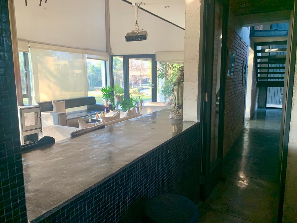 Venta Casa NO 5D en suite Walk-in cl&oacute;set 4B 2E 4B Chicureo - Colina