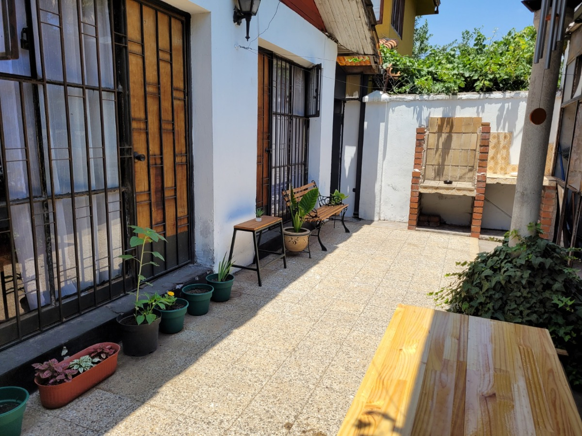 Venta Casa NO 3D 2B 2E 1B Metro Sim&oacute;n Bolivar - La Reina