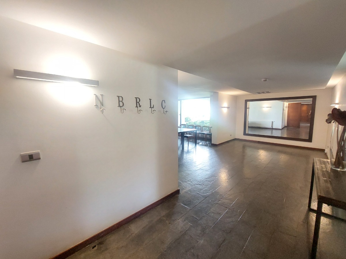 Venta Departamento 4D Metro Escuela Militar - Las Condes