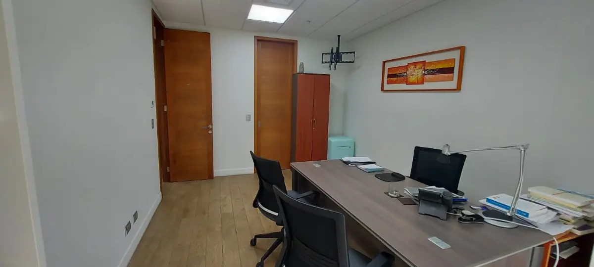 Arriendo Oficina N 2B 3E Metro Manquehue - Apumanque - Las Condes