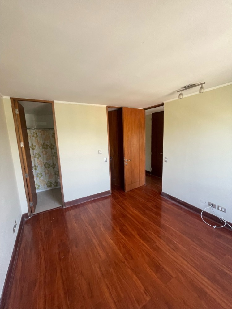Arriendo Departamento 2D Plaza San Enrique - Lo Barnechea