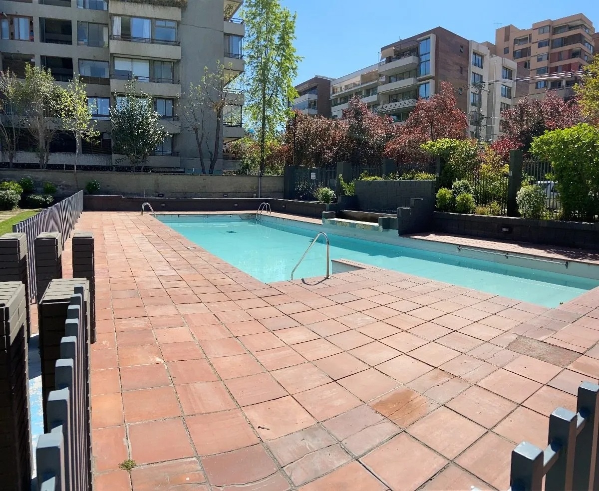 Venta Departamento NO 3D en suite Walk-in cl&oacute;set 3B 1E 1B  - Providencia