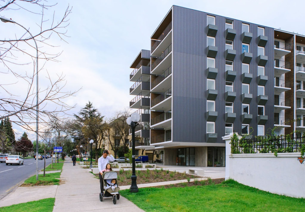 Arriendo Departamento O 2D en suite Walk-in cl&oacute;set 3B 1E 1B Metro Bilbao - Providencia