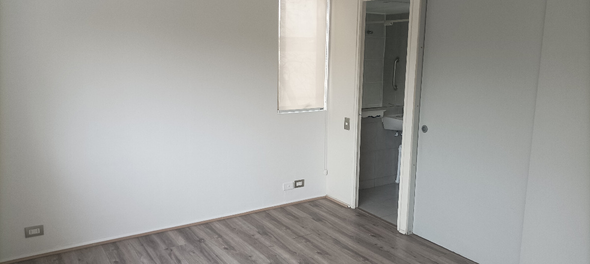 Venta Departamento NO 2D en suite 2B 1E 1B In&eacute;s de Su&aacute;rez - Providencia